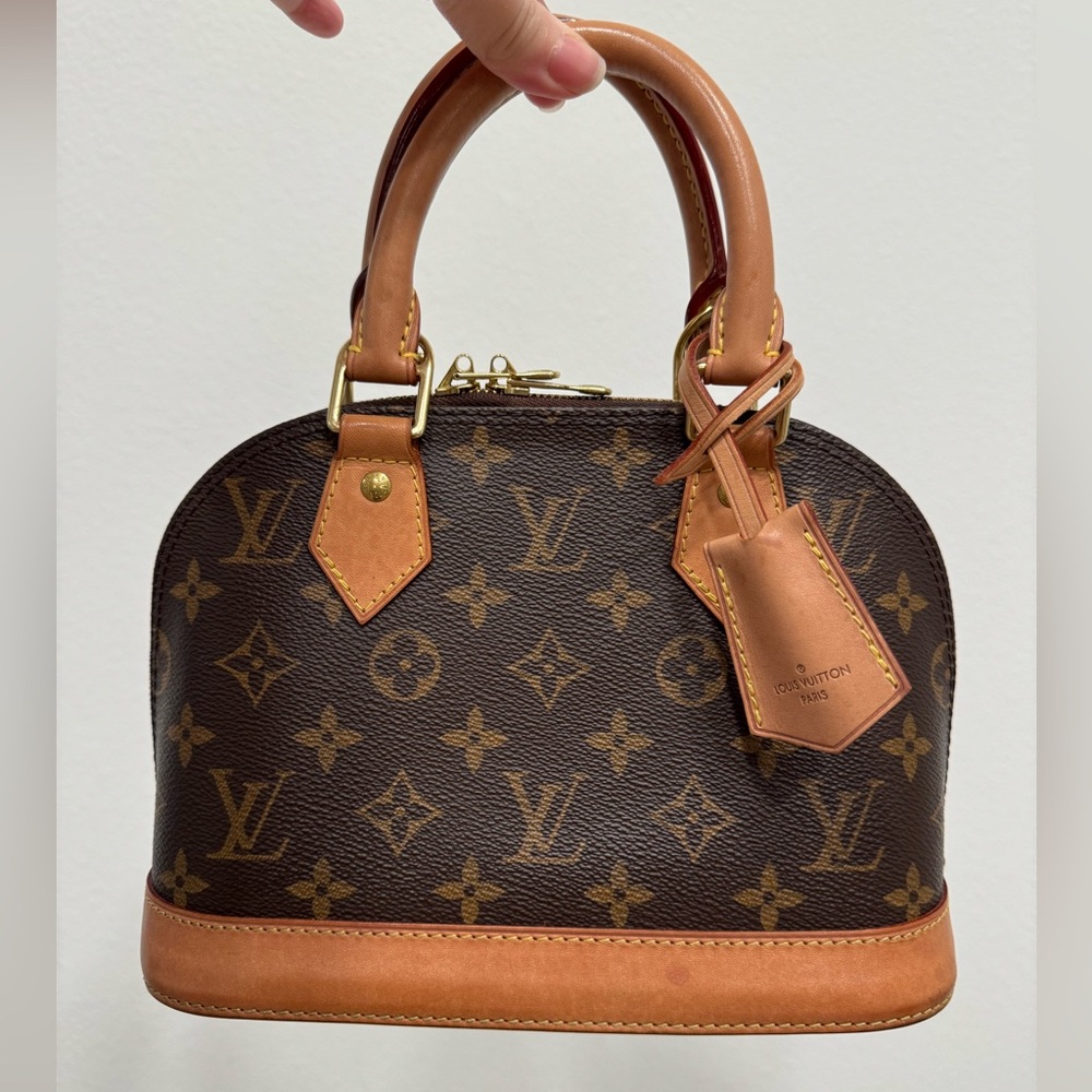 Louis Vuitton Alma BB Monogram (Authentic) Purse